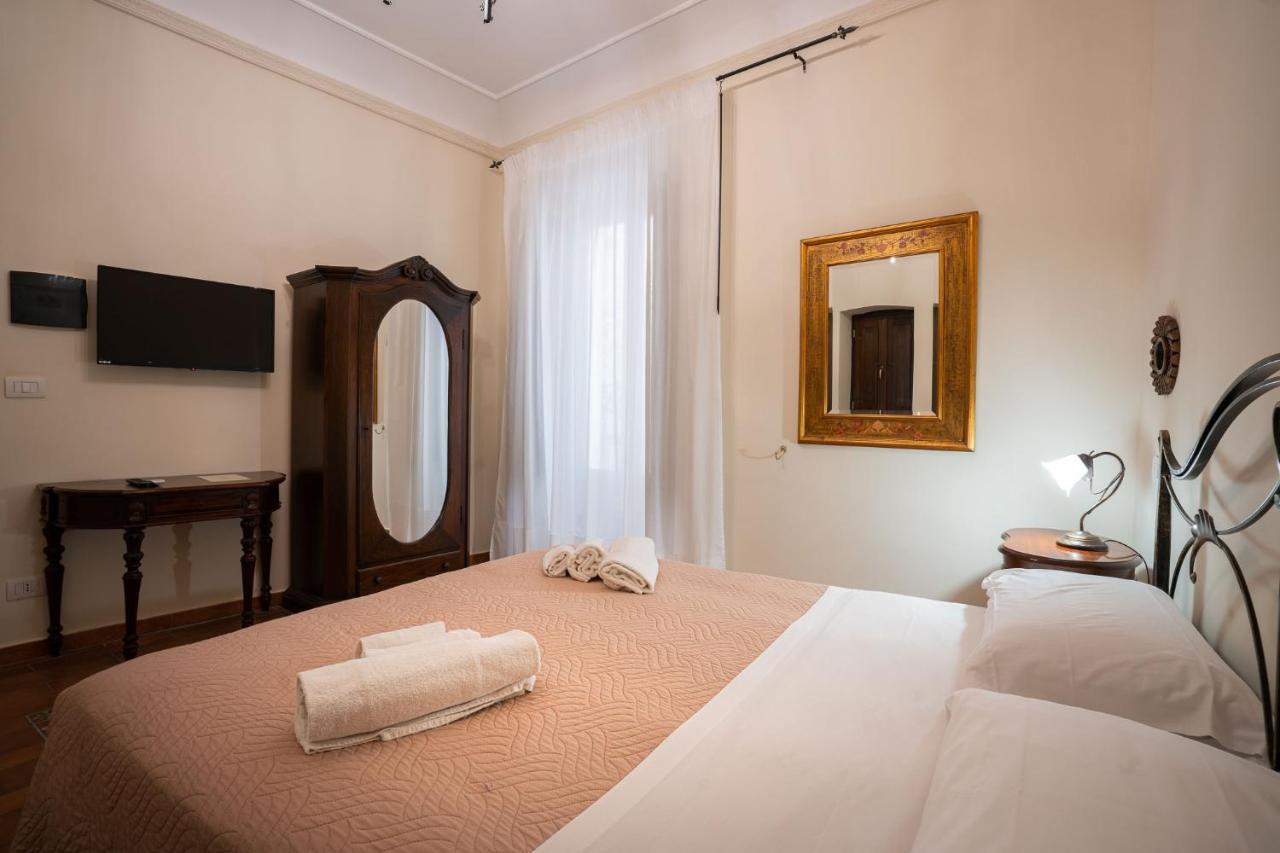 סירקוזה Ares Rooms Ortigia מראה חיצוני תמונה