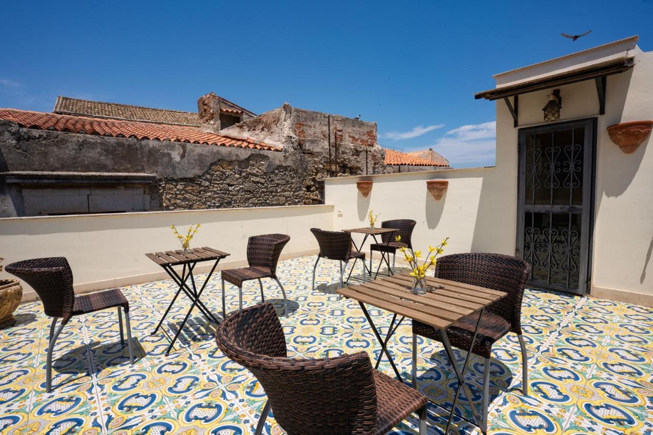 סירקוזה Ares Rooms Ortigia מראה חיצוני תמונה