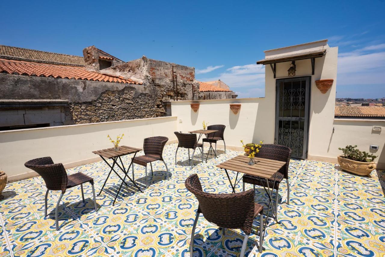 סירקוזה Ares Rooms Ortigia מראה חיצוני תמונה