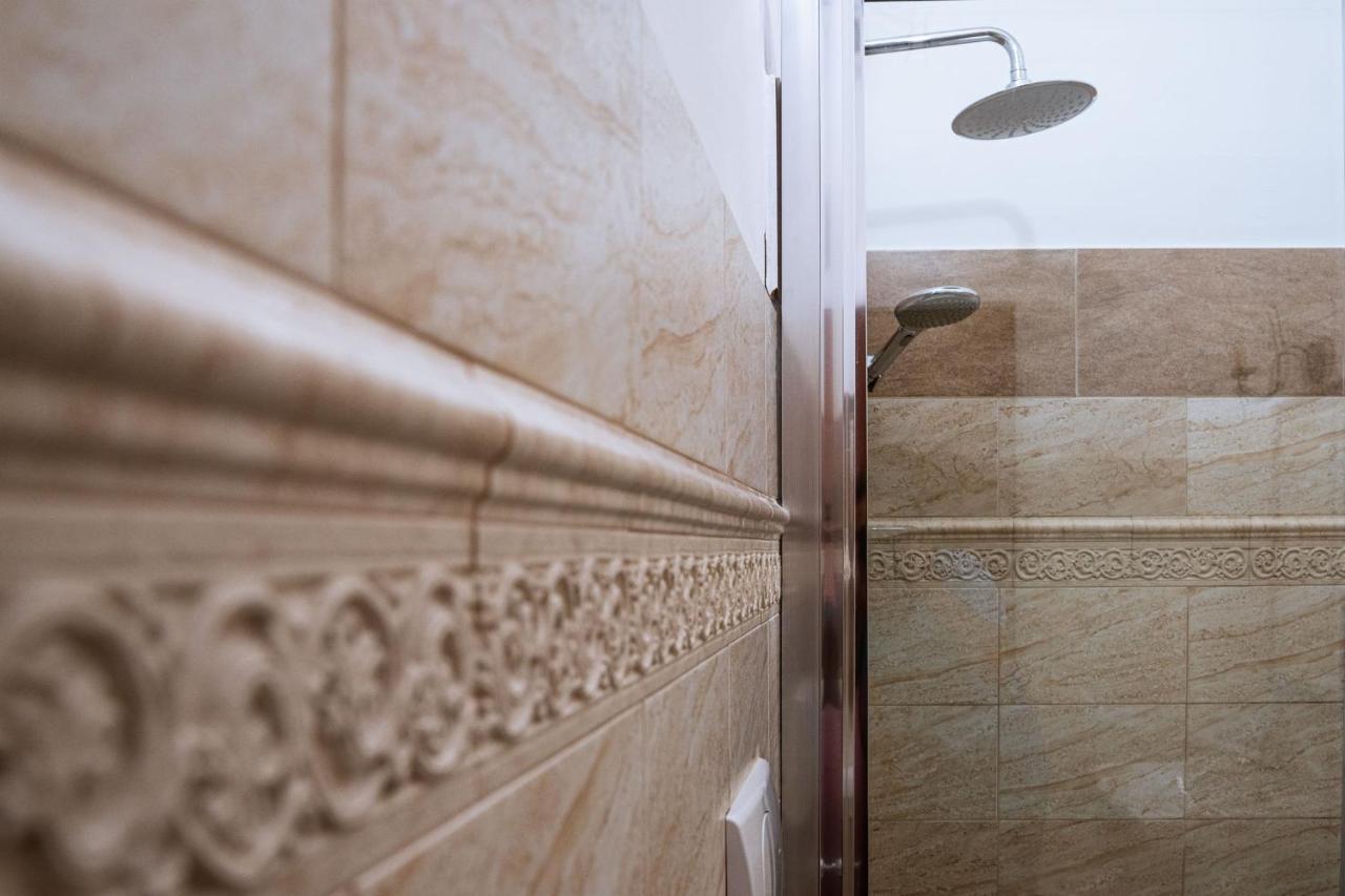 סירקוזה Ares Rooms Ortigia מראה חיצוני תמונה